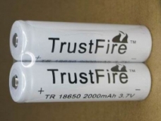 TrustFire TF18650 2000mAh 3.7V Rechargeable li-ion Battery 2-Pack