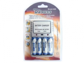 MAXUSS 808 AA and AAA Ni-MH battery Charger (2 flat pins) /US Plug