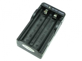 Li-ion 18650 3.0V Battery Charger (US Plug)