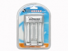 Maxuss AA or AAA NI-MH Battery charger/ M-809 (US Plug)