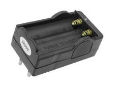 Digital Battery Charger & Travel Charger for 18650 (2 round pins) /EU Plug