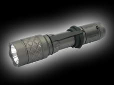 A7 Torch CREE Q3 LED 3-mode aluminum flashlight