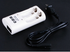 CDQ LiFePo4 3.2V AA/AAA Battery Charger (US Plug)