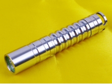 Mini Stainless Steel CREE Q3 LED 3-Mode Torch