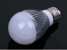 E27 3X1W White LED Energy-saving Lamp