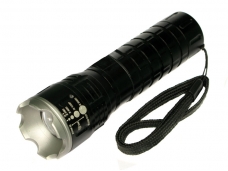 CREE Q3 LED 3-Mode Zoom Aluminum  Flashlight with Attack Head